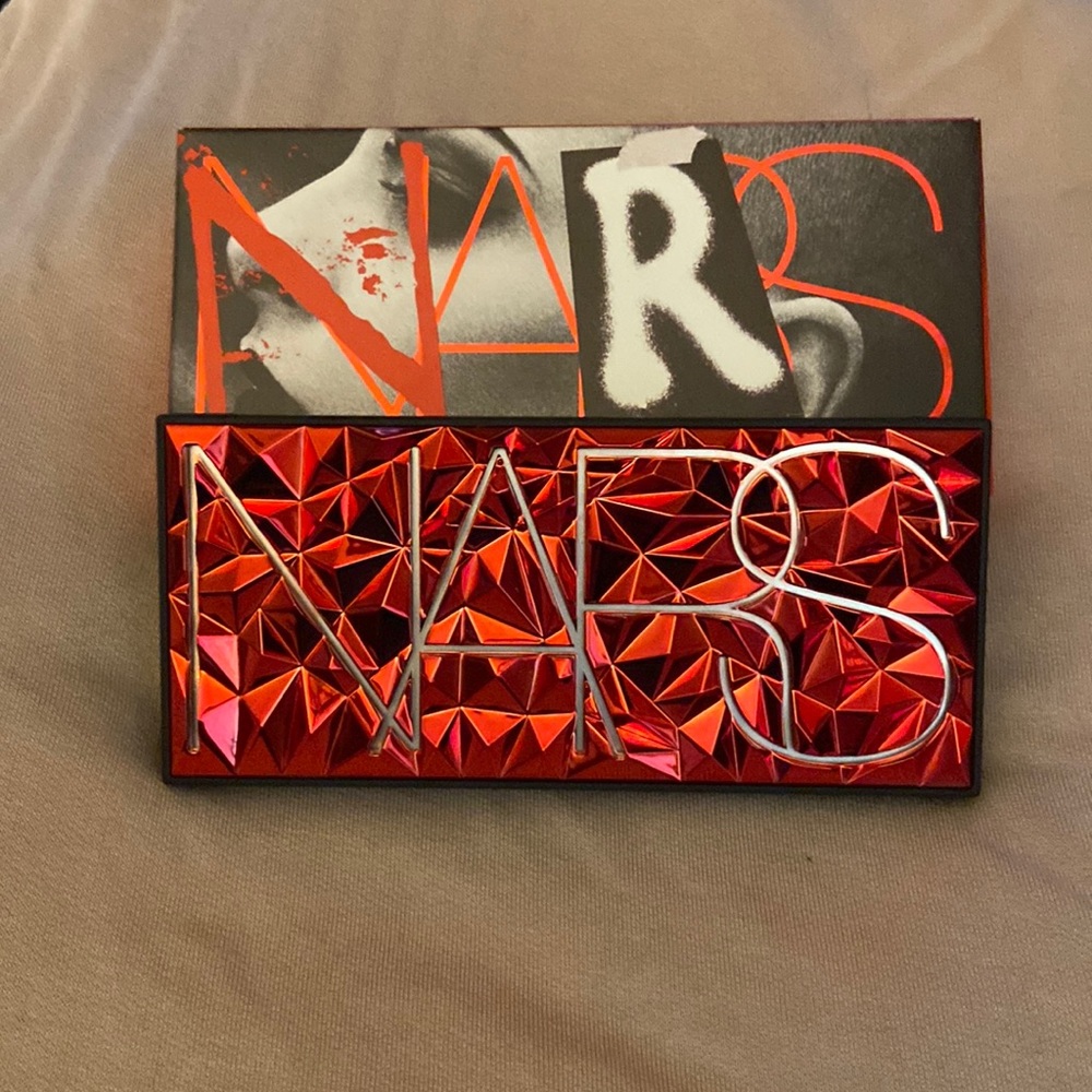 Nars “Heartbreaker” cheek palette.